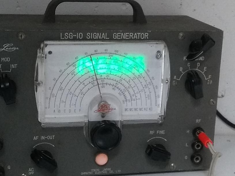 □ LEADER □リーダー電子　LSG-15　SIGNAL　GENERATOR □ LEADER □リーダー電子 LSG-15 SIGNAL GENERATOR - メルカリ
